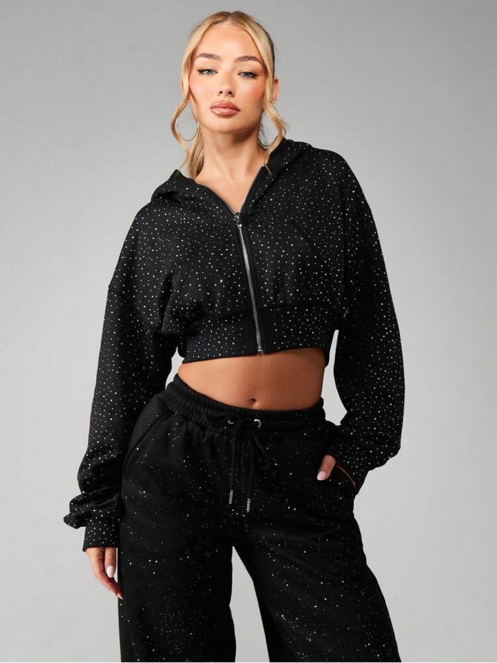 PLAYBOY Black Speckle Back-Logo Cropped Hoodie - Picture 2 of 7